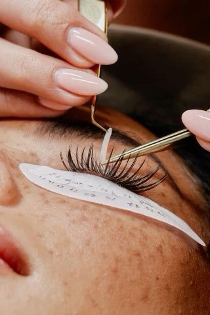 Eyelash Treatment